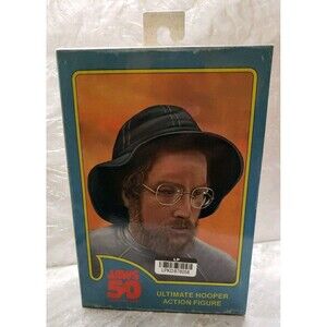 LO SQUALO Jaws Action Figure Richard Dreyfuss Hooper Amity Arrival Ultimate NECA